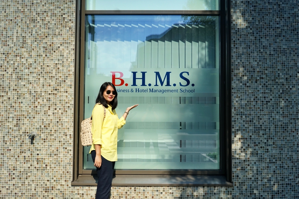 เยี่ยมชมสถาบัน BHMS Lucerne, Switzerland