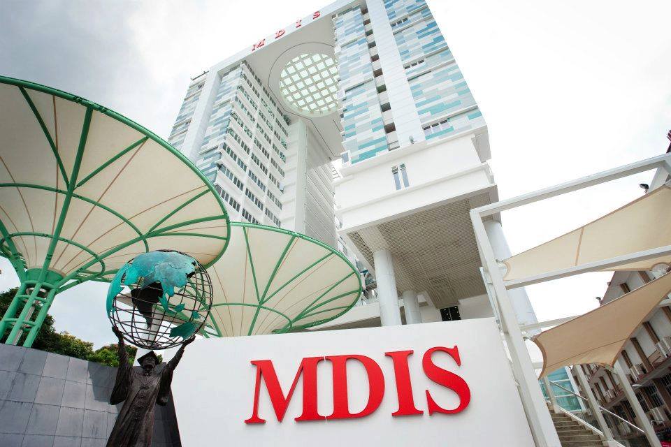 เยี่ยมชมโรงเรียน สถาบัน MDIS, Singapore